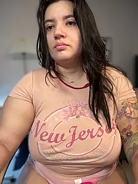 Snapshot of horny_roomiess chatting on 02/21/26, 03:36 horny roomiess online show from 02/21/26, 03:36