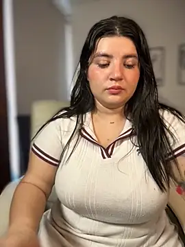 Snapshot of horny_roomiess chatting on 02/27/26, 09:47 horny roomiess online show from 02/27/26, 09:47