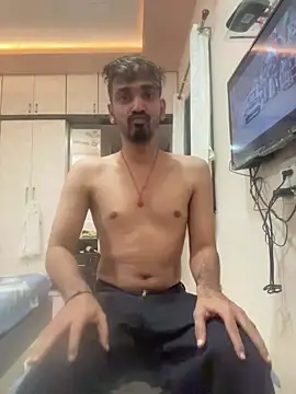 hornyguy271192 online show from 01/09/26, 06:15