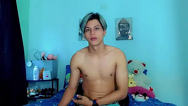 Snapshot of Liamscott_ chatting on 01/09/26, 03:52 Liamscott online show from 01/09/26, 03:52