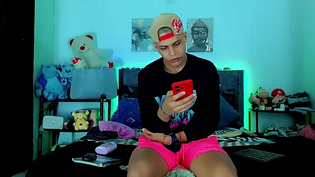 Liamscott  online show from 03/14/26, 11:33