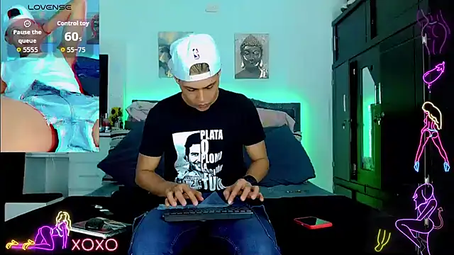 Liamscott  online show from 09/26/25, 09:32