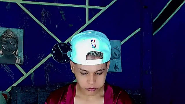 Liamscott  online show from 05/11/26, 07:55
