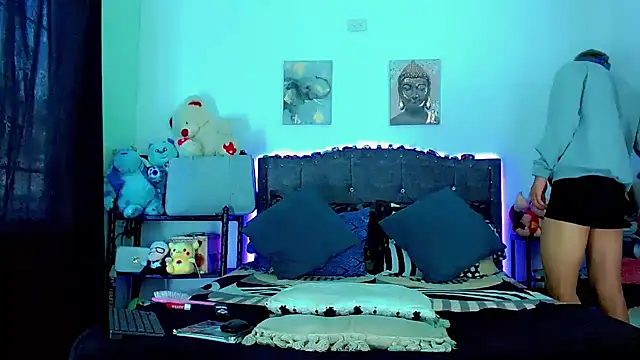 Liamscott  online show from 03/13/26, 08:14