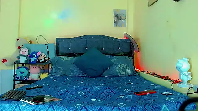 Liamscott  online show from 03/21/26, 06:34