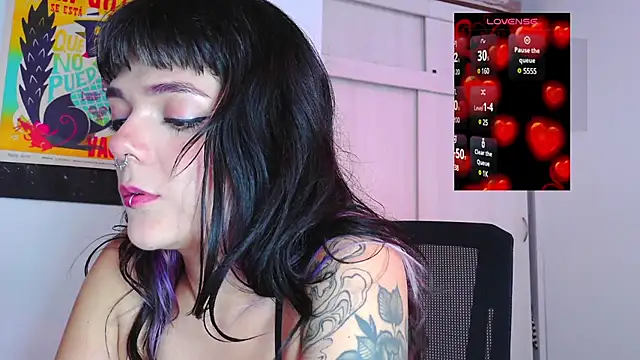 purple em69 online show from 03/15/25, 10:22