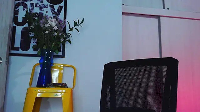 purple em69 online show from 01/10/26, 10:16