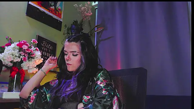 purple em69 online show from 02/21/26, 04:58