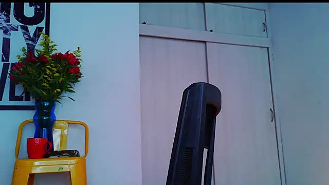 purple em69 online show from 02/07/26, 04:59