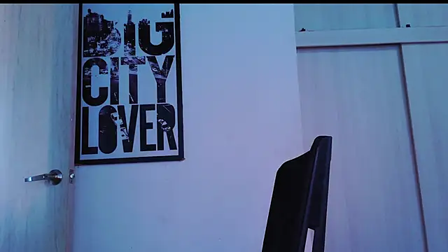 purple em69 online show from 02/05/26, 02:13