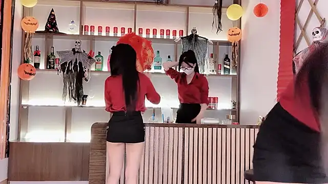 Jennie Spa online show from 10/24/25, 03:44