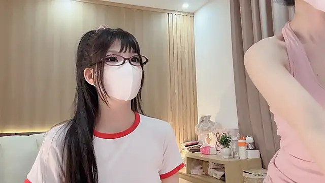 Jennie Spa online show from 05/25/26, 02:49