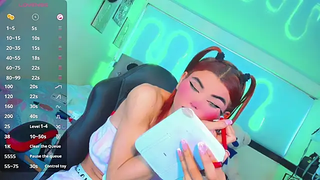 Snapshot of Jessica_smith_1 chatting on 12/16/25, 11:36 Jessica smith 1 online show from 12/16/25, 11:36