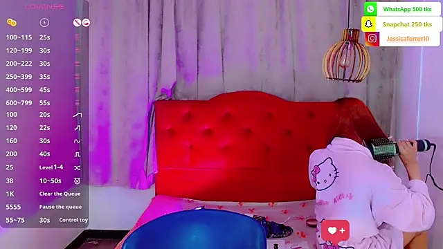 Snapshot of Jessica_smith_1 chatting on 10/17/25, 11:23 Jessica smith 1 online show from 10/17/25, 11:23