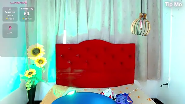 Snapshot of Jessica_smith_1 chatting on 11/20/25, 11:11 Jessica smith 1 online show from 11/20/25, 11:11