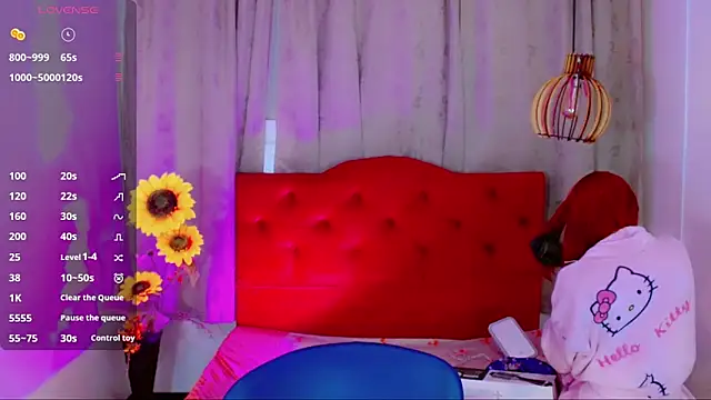 Snapshot of Jessica_smith_1 chatting on 11/17/25, 11:14 Jessica smith 1 online show from 11/17/25, 11:14