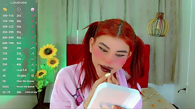 Snapshot of Jessica_smith_1 chatting on 11/26/25, 11:43 Jessica smith 1 online show from 11/26/25, 11:43