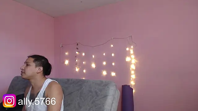 CoreAlejito online show from 11/22/25, 07:57