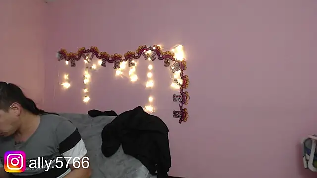 CoreAlejito online show from 11/16/25, 02:38