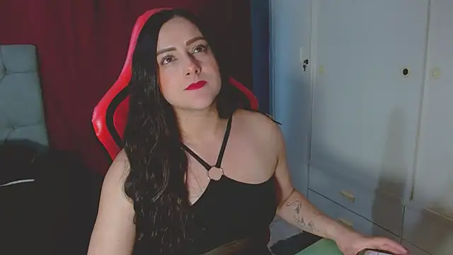 Noamartin  online show from 02/11/26, 10:42