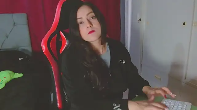 Noamartin  online show from 02/03/26, 10:59