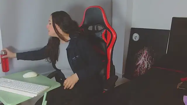 Noamartin  online show from 03/10/26, 12:25