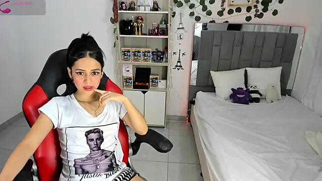 HannaSexyy online show from 09/18/25, 01:08