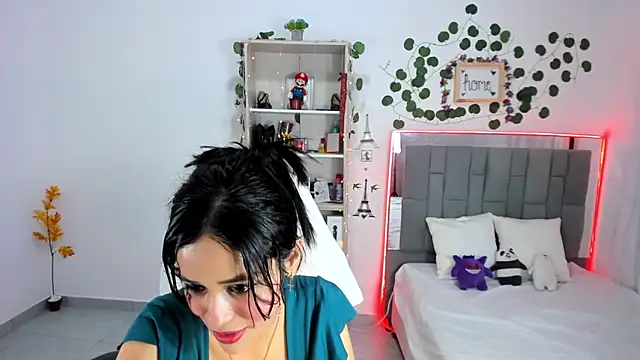 HannaSexyy online show from 10/25/25, 02:55