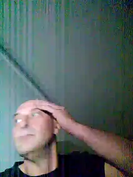 tinybear79 online show from 10/17/25, 11:50