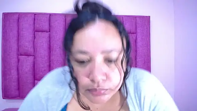 CrushOnMe  online show from 10/24/25, 07:29