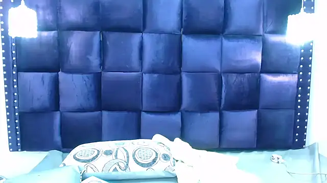 CrushOnMe  online show from 09/09/25, 03:38