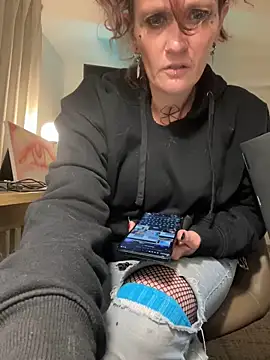 renegade vyxxen online show from 03/23/25, 05:54