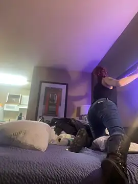 renegade vyxxen online show from 02/05/25, 01:04