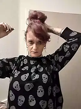 renegade vyxxen online show from 03/05/25, 06:12