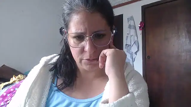 LucifernandaSw online show from 02/13/26, 04:29