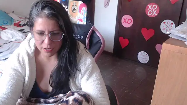 LucifernandaSw online show from 03/01/26, 04:07