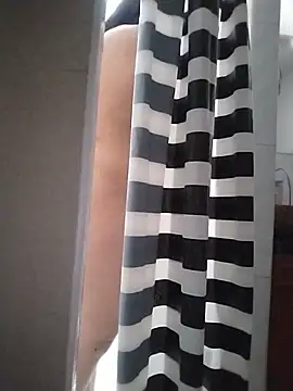 LucifernandaSw online show from 02/14/25, 03:47