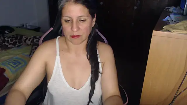 Snapshot of LucifernandaSw chatting on 04/23/26, 03:46 LucifernandaSw online show from 04/23/26, 03:46
