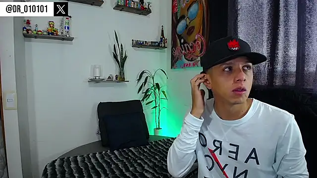 HillAndJack333 online show from 10/26/25, 01:00