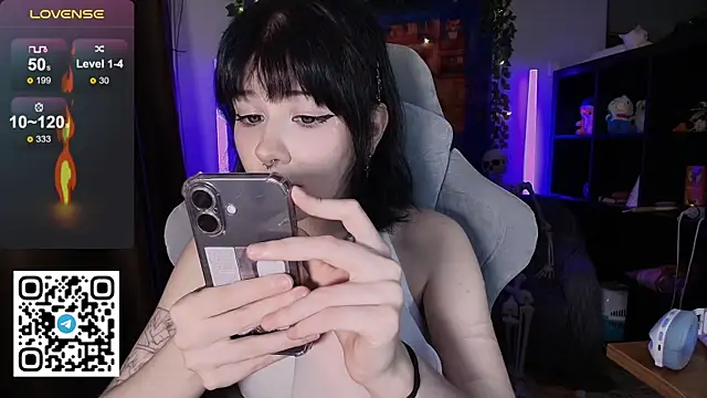 Snapshot of CutieTori chatting on 06/26/26, 01:17 CutieTori online show from 06/26/26, 01:17