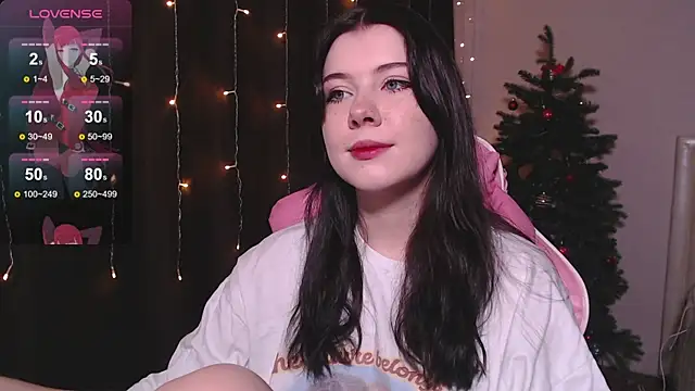Snapshot of CutieTori chatting on 01/20/25, 10:29 CutieTori online show from 01/20/25, 10:29