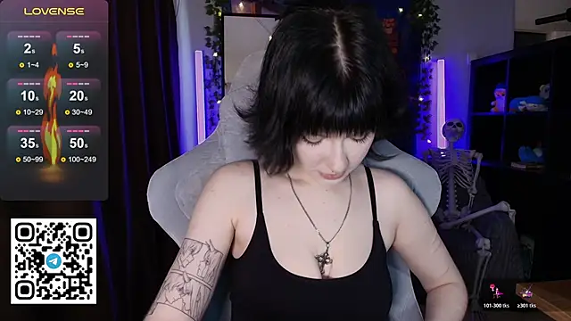 CutieTori online show from 04/23/26, 09:49