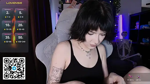 CutieTori online show from 04/26/26, 08:22