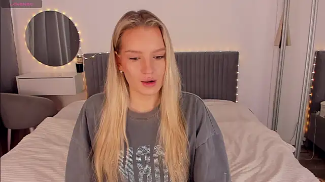 CassieRayss online show from 03/30/26, 09:55