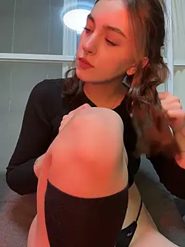 hotAssHell  online show from 03/07/25, 05:49