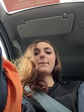 hotAssHell  online show from 12/03/24, 08:33