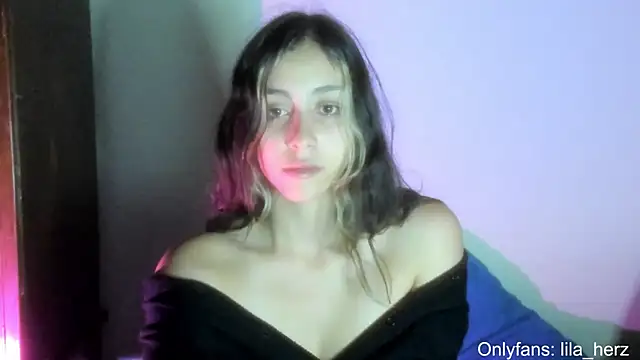Snapshot of Liherz chatting on 01/31/25, 04:25 Liherz online show from 01/31/25, 04:25