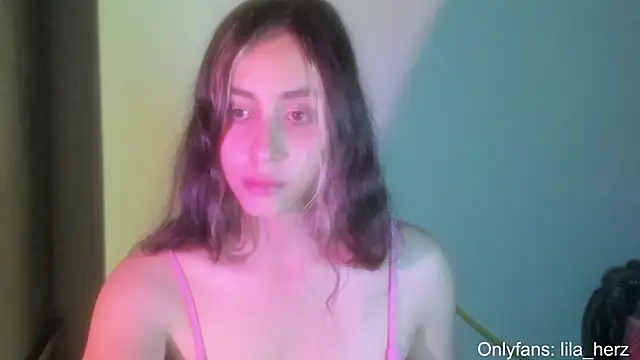 Snapshot of Liherz chatting on 01/16/25, 05:00 Liherz online show from 01/16/25, 05:00