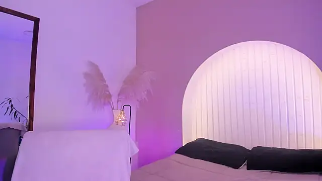 martina duque  online show from 03/18/26, 05:14