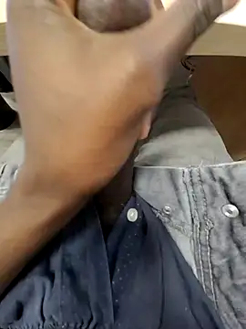 Snapshot of no1belike1 chatting on 01/15/25, 11:32 no1belike1 online show from 01/15/25, 11:32